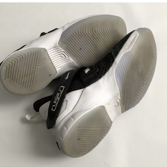 Nike Lebron Solider XII Basketball Sneakers Size 7 - Picture 7 of 12